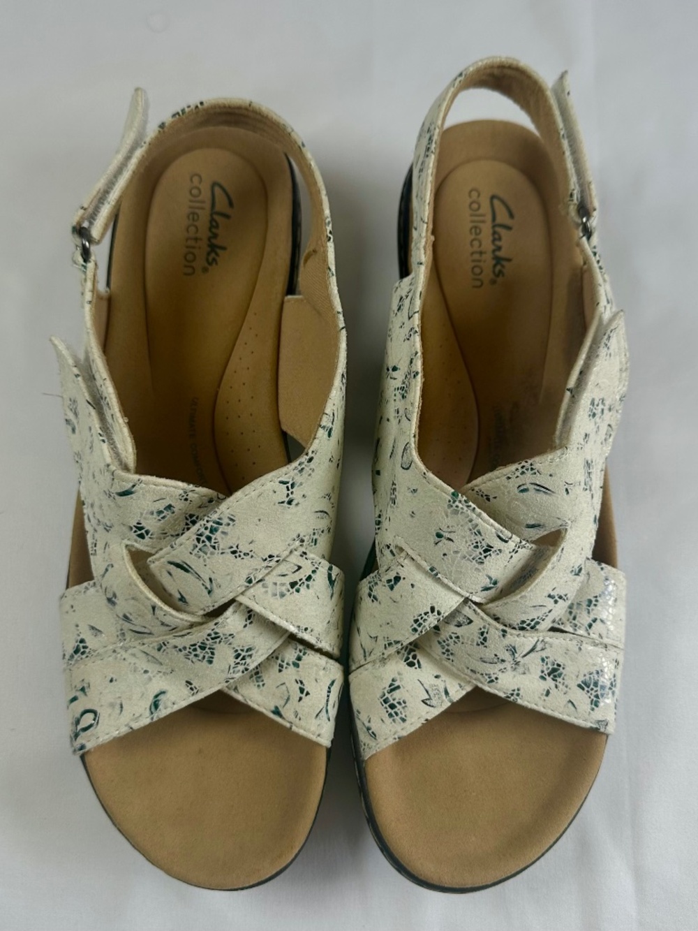 Clarks Collection Arla Glitz Wedge Cream & Teal Size 11 Crisscross Strap Women's
